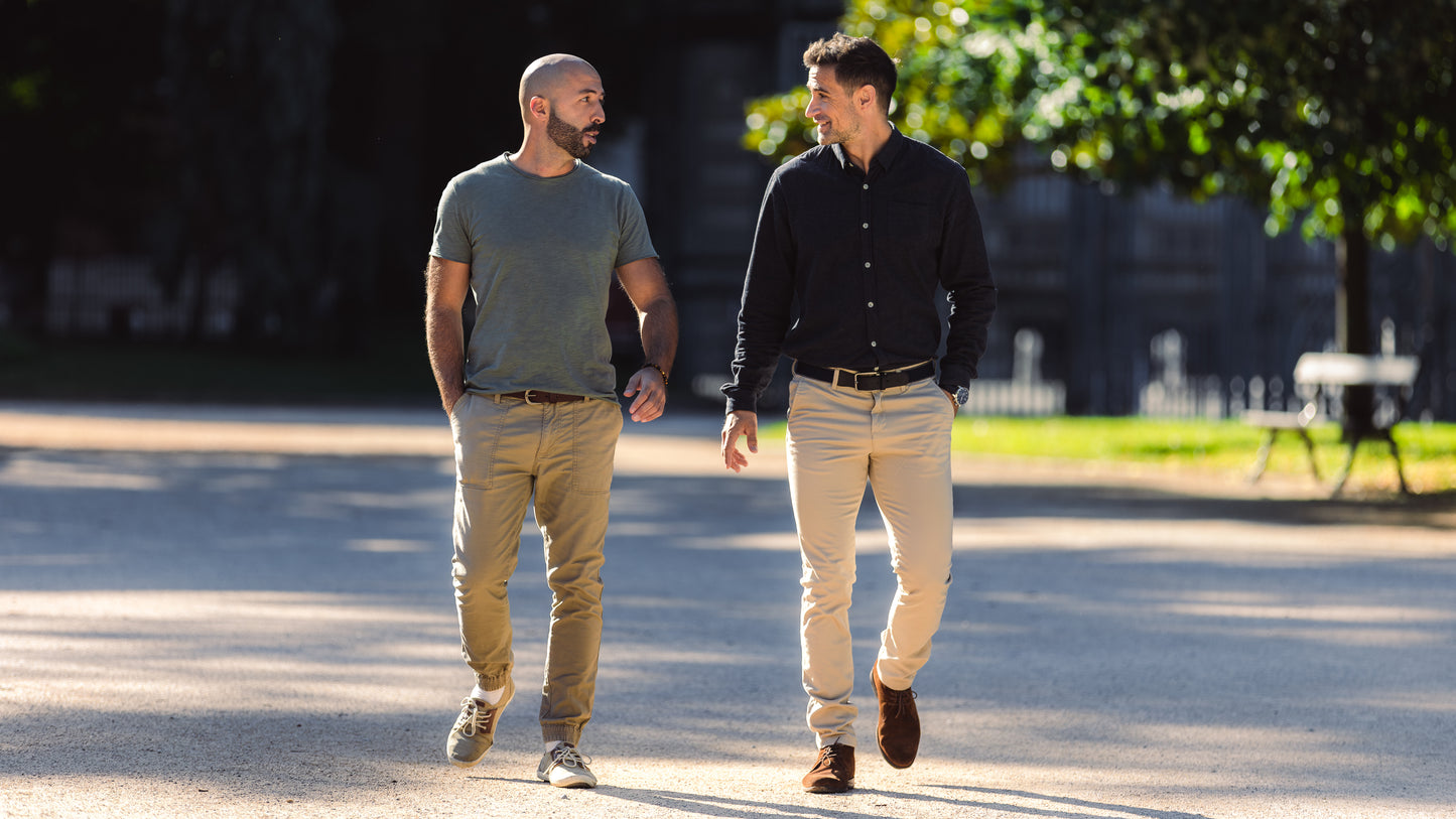 2 hommes marchent ceinture homme cuir et tissu
