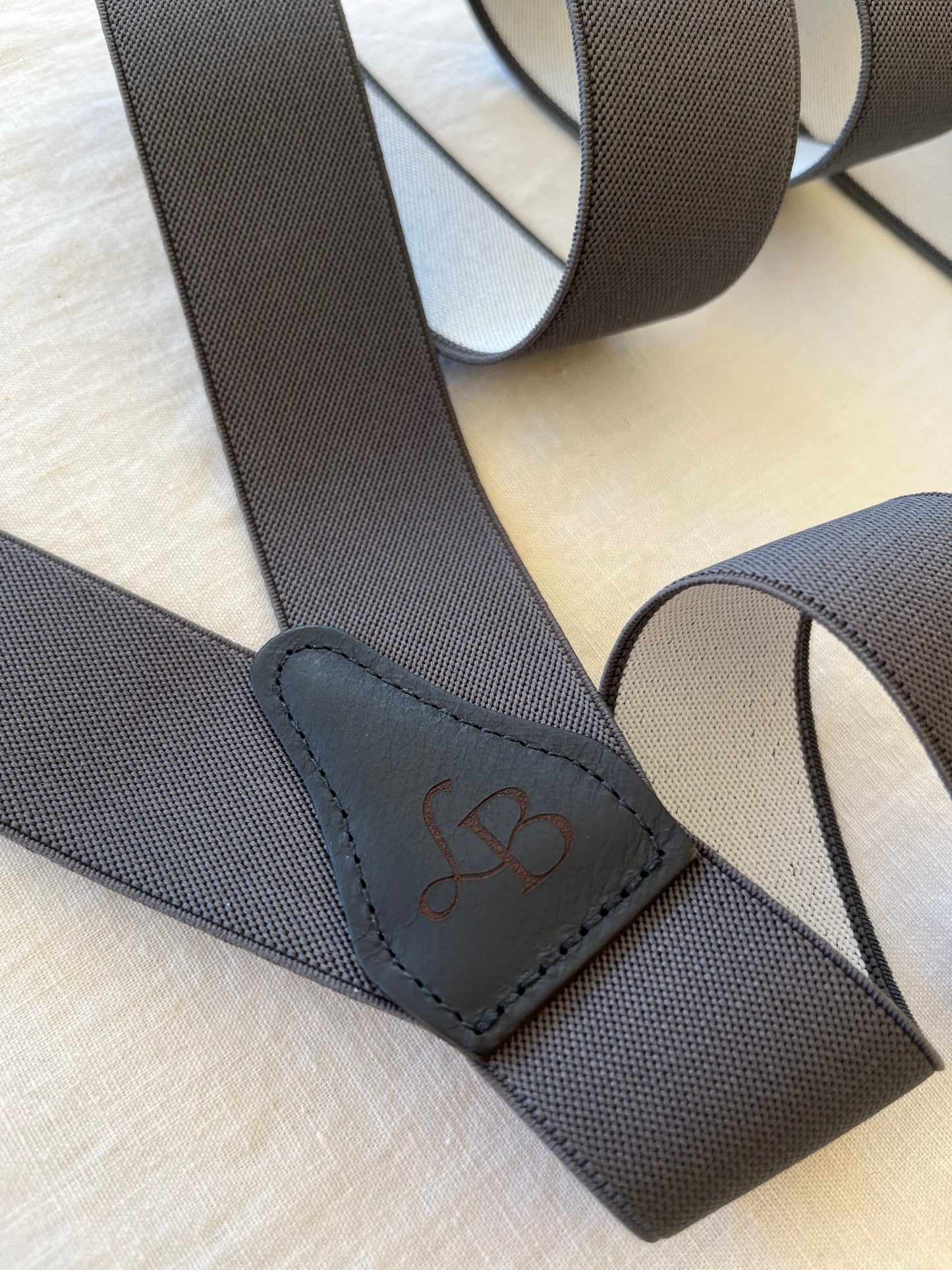 Bretelle Unie Gris Sombre Victor dos cuir