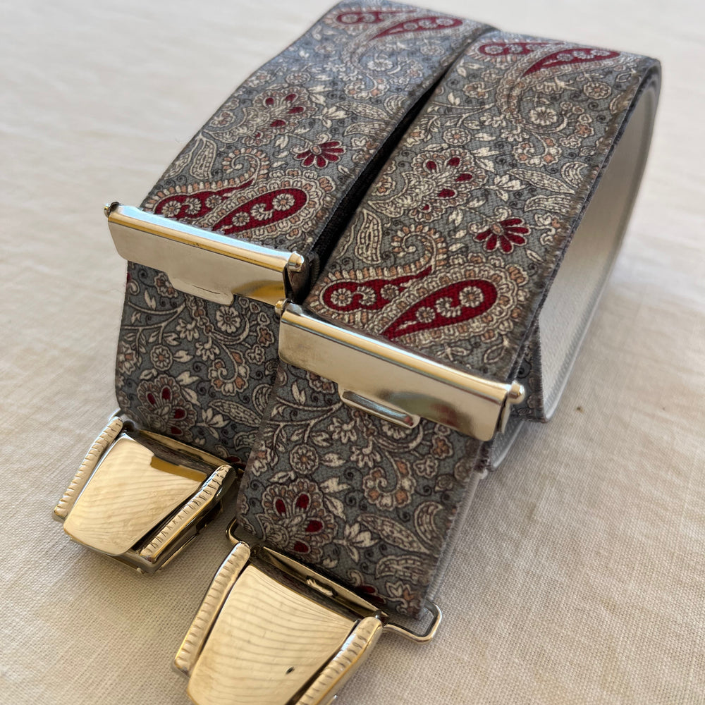 
                  
                    Bretelle fantaisie gris vegetal Henri plie
                  
                