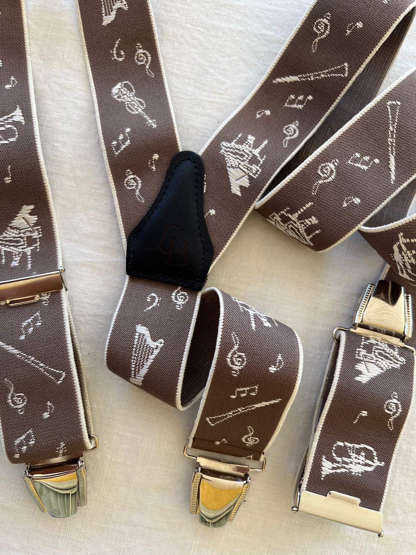 Bretelles homme beige musicale Arnaud ensemble