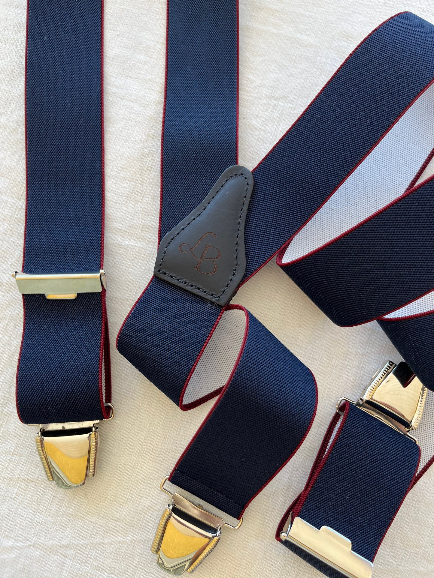 Bretelles homme bleu marine lisere rouge Adrien ensemble