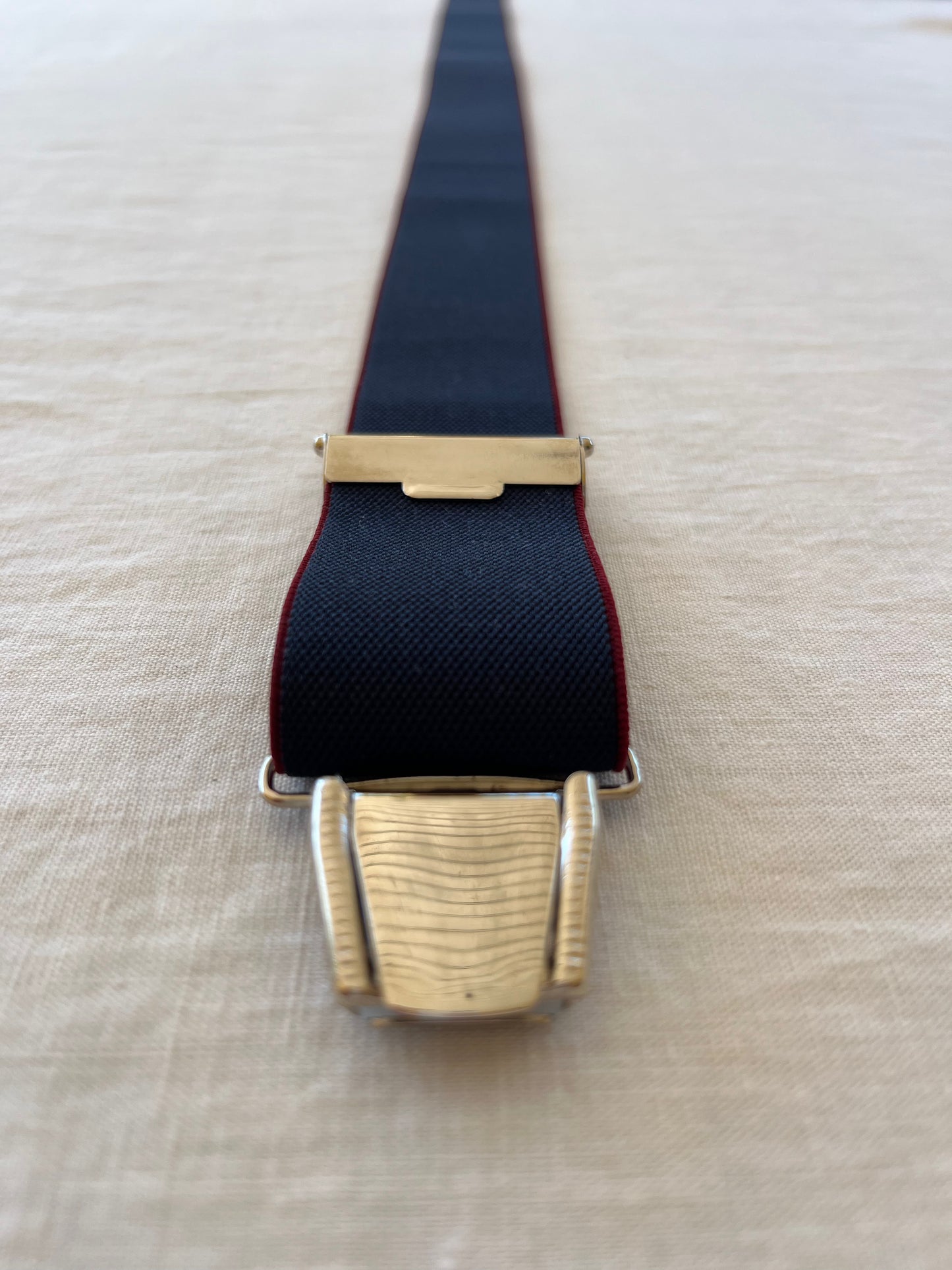 Bretelles homme bleu marine lisere rouge Adrien pince