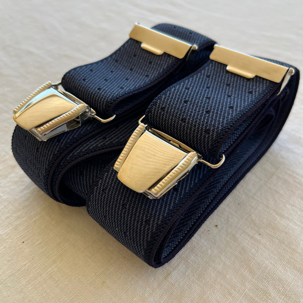 
                  
                    Bretelles homme bleu marine pois Gustave plie
                  
                