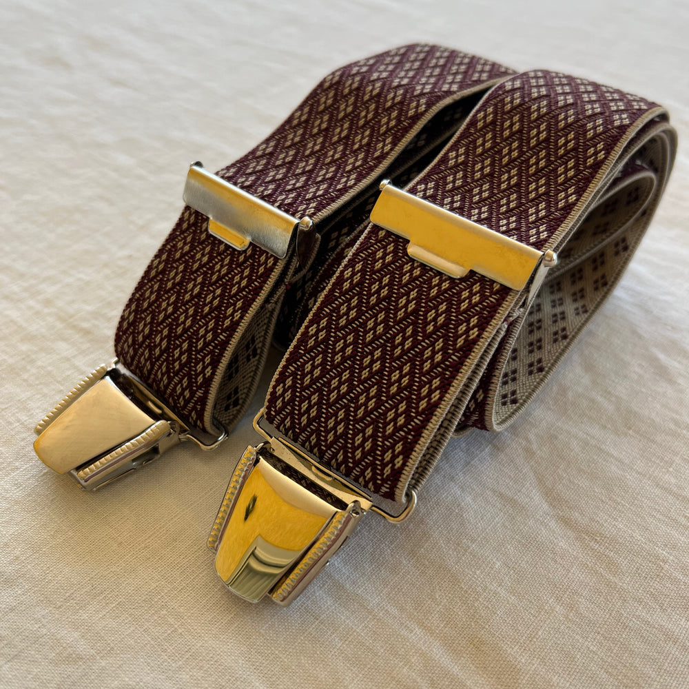 
                  
                    Bretelles homme bordeaux losange quadrille Armand plie
                  
                