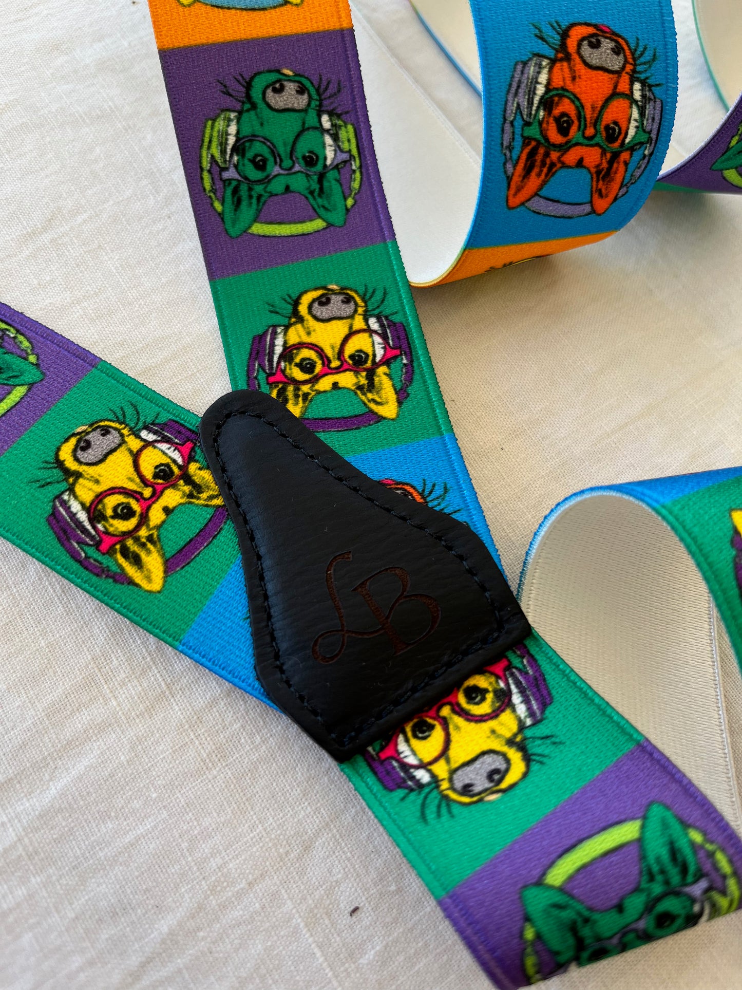 Bretelles homme multicolor tete chien cartoon Gaspard dos cuir