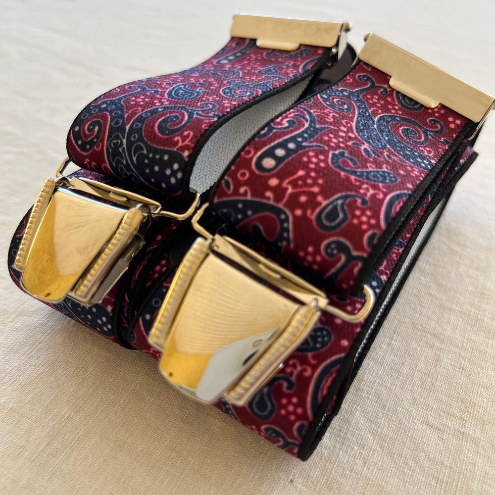 
                  
                    Bretelles homme paisley bordeaux Elias plie
                  
                