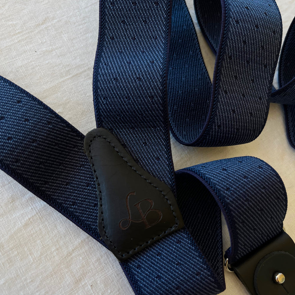 
                  
                    Bretelles homme patte cuir bleu marine pois Gustave dos cuir
                  
                