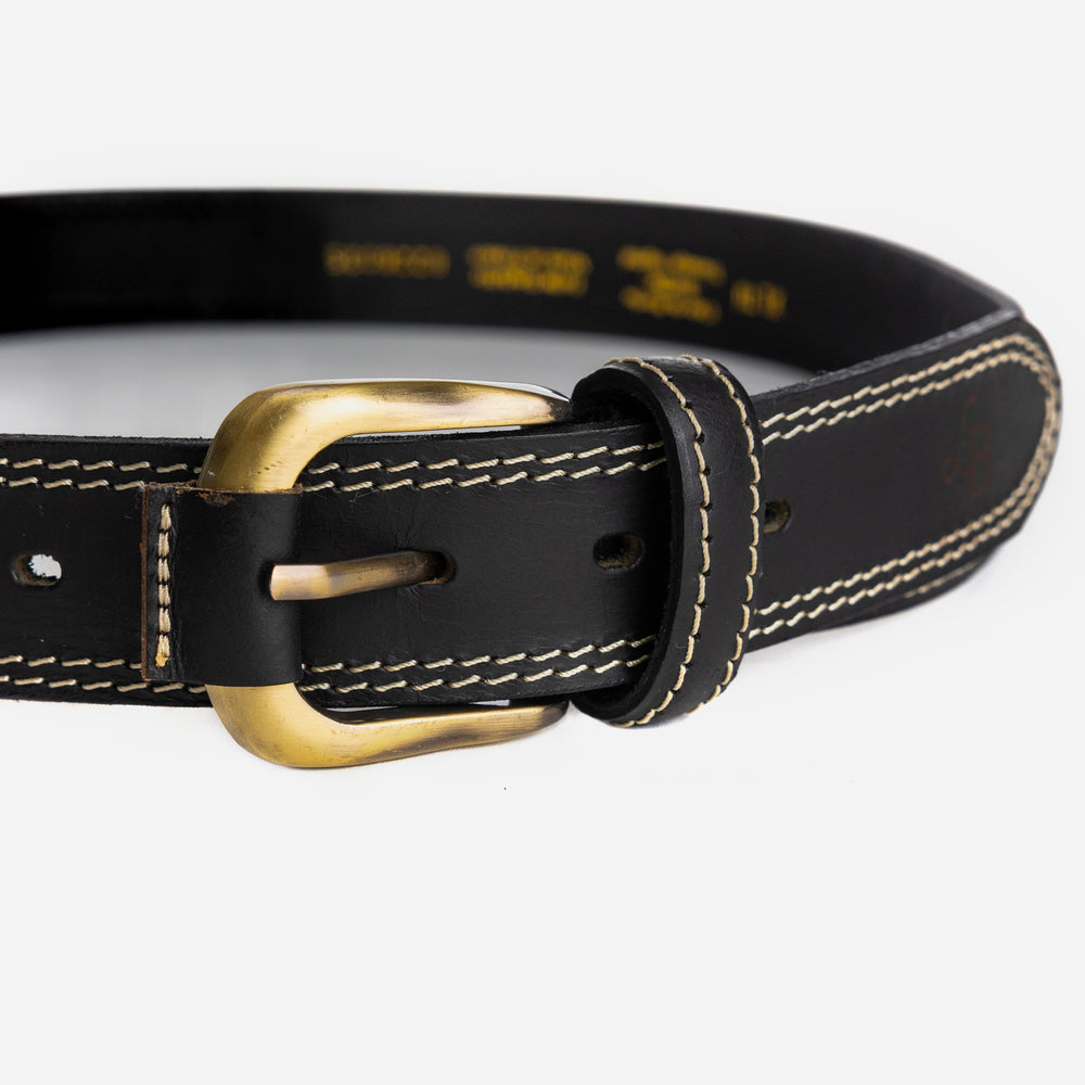 
                  
                    Ceinture en cuir noir double piqure de Camille boucle
                  
                