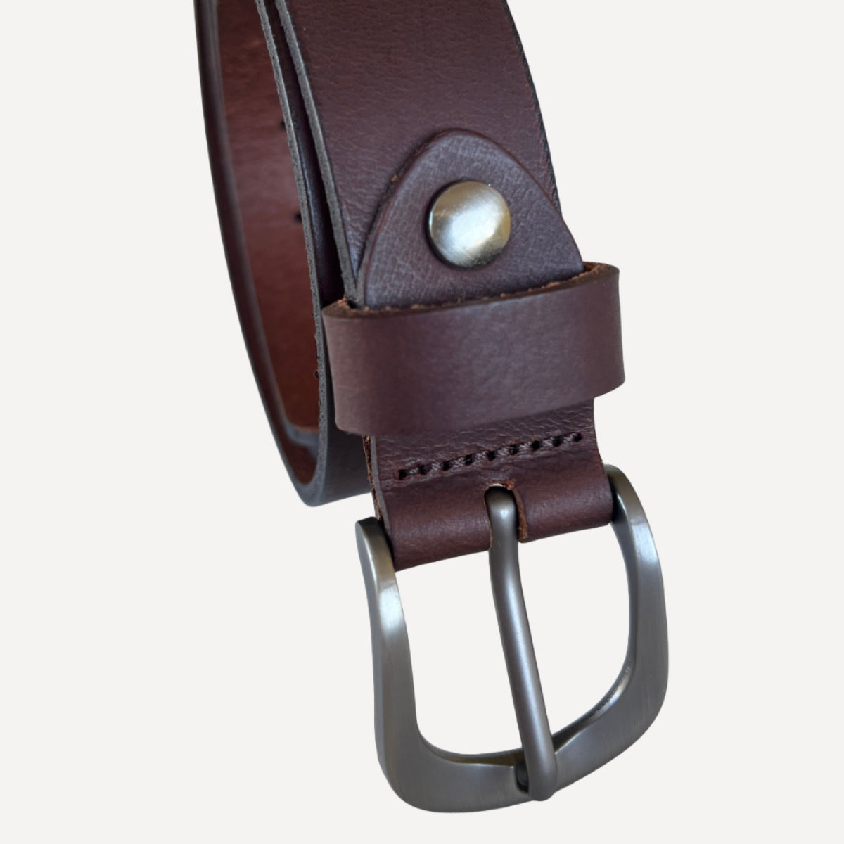 Ceinture fine en cuir marron de Celestin zoom boucle