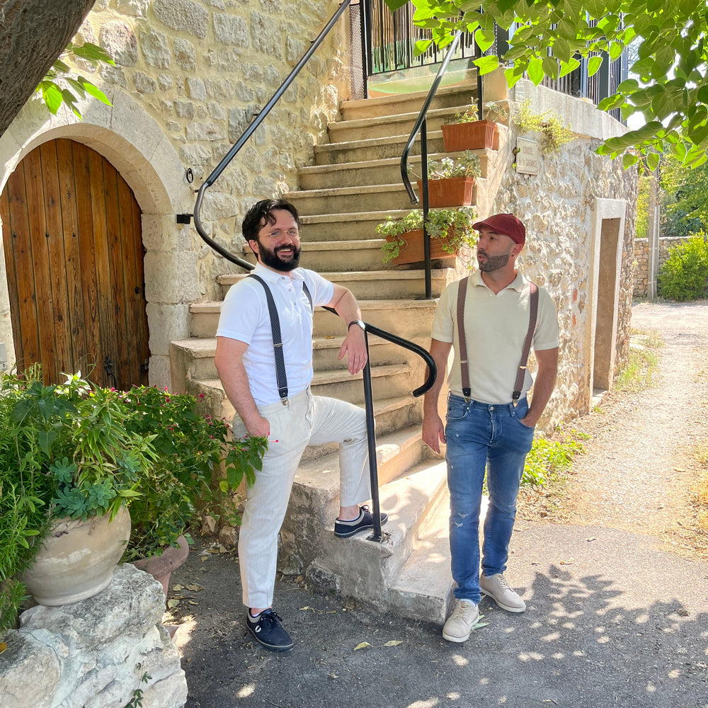 Lucas et Alexis avec bretelle en exterieur version mobile