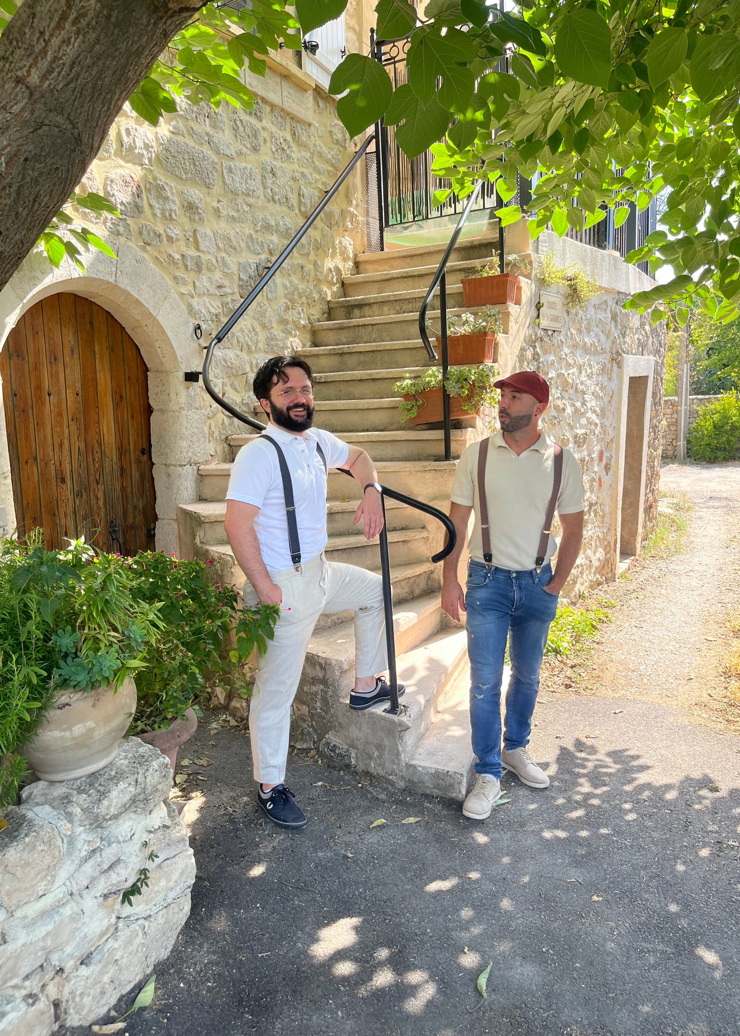 Lucas et Alexis avec bretelle en exterieur version mobile