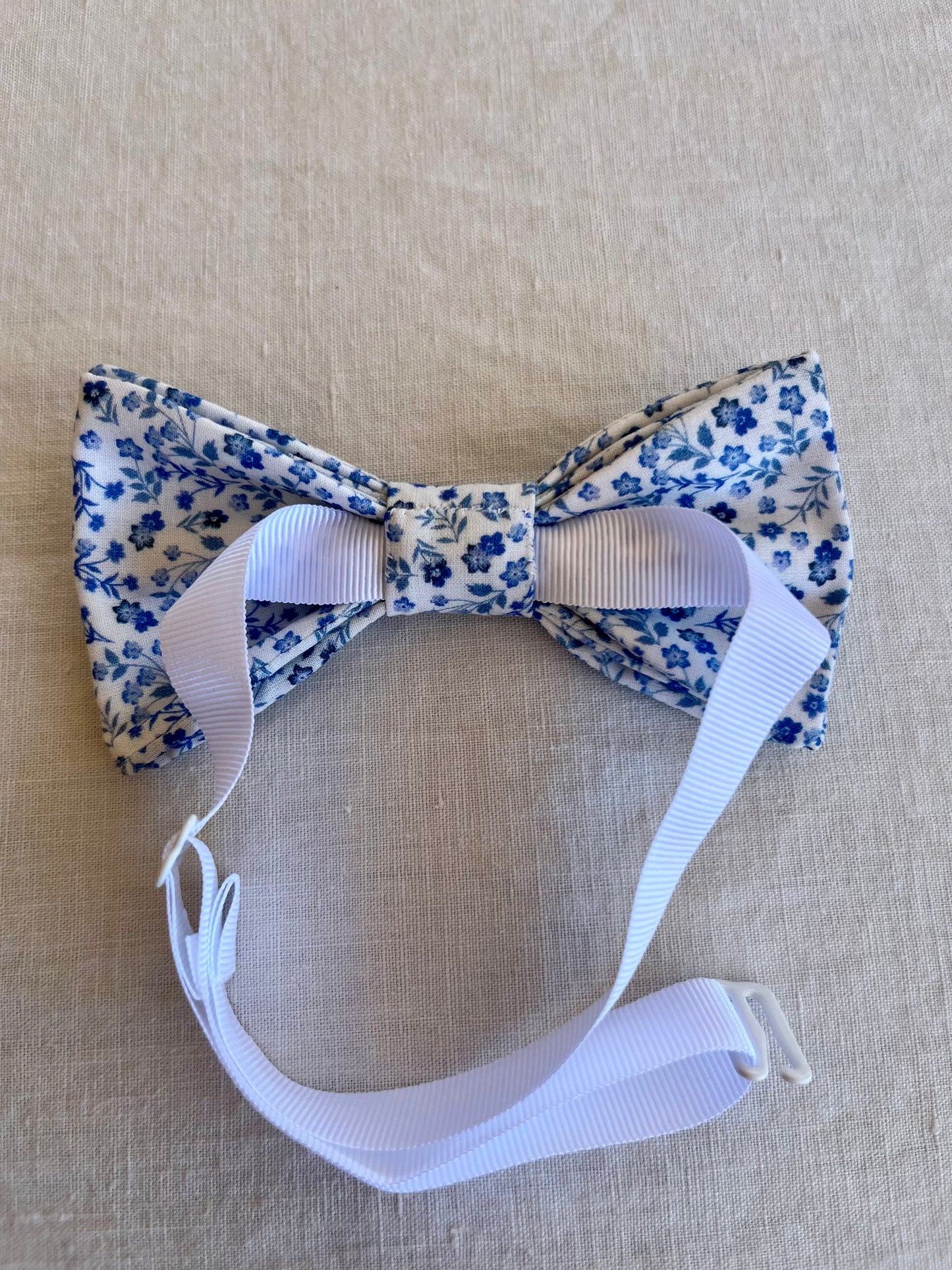 Noeud Papillon blanc fleur bleu Balthazar dos