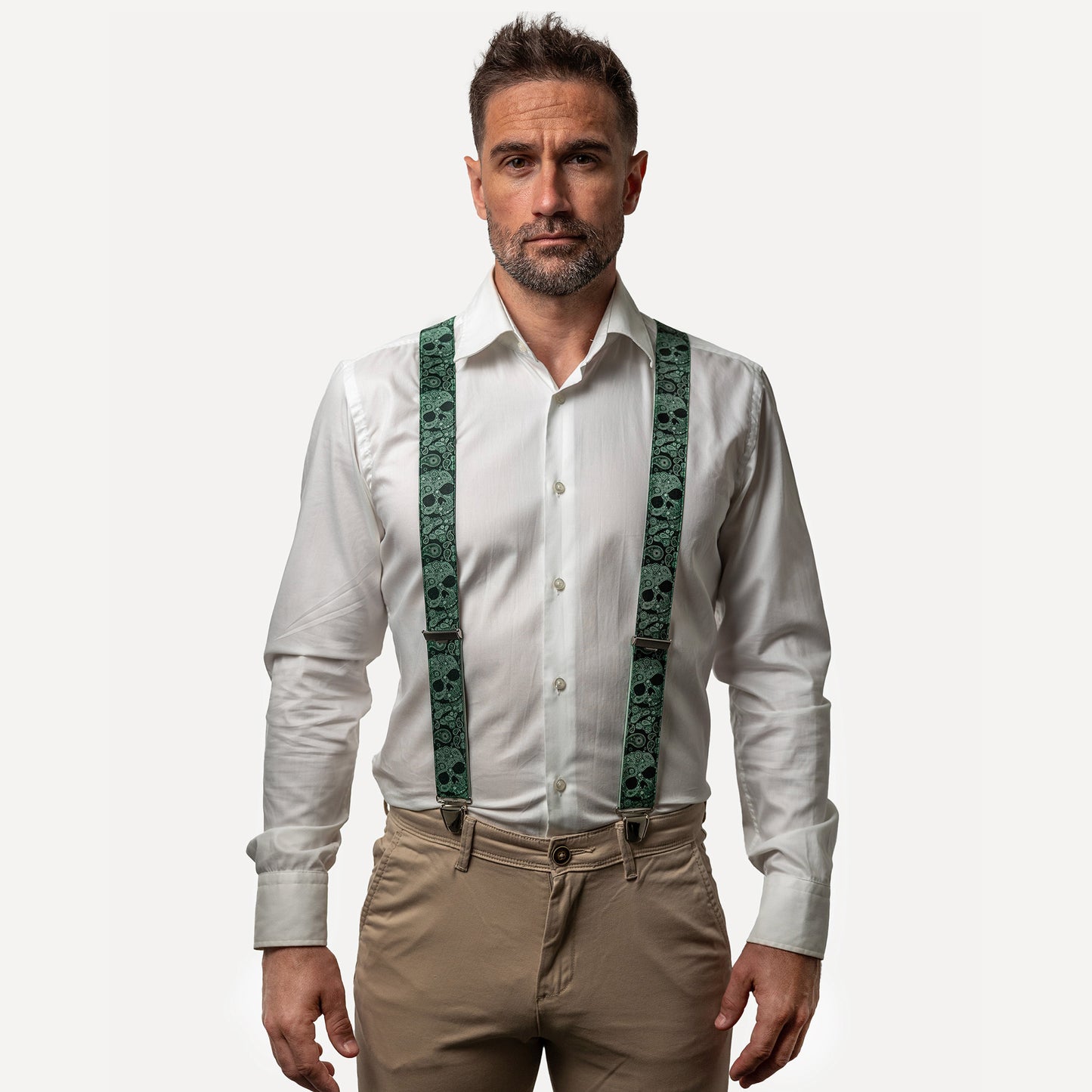 homme face chemise blanc Bretelle fantaisie vert tete de mort Emile