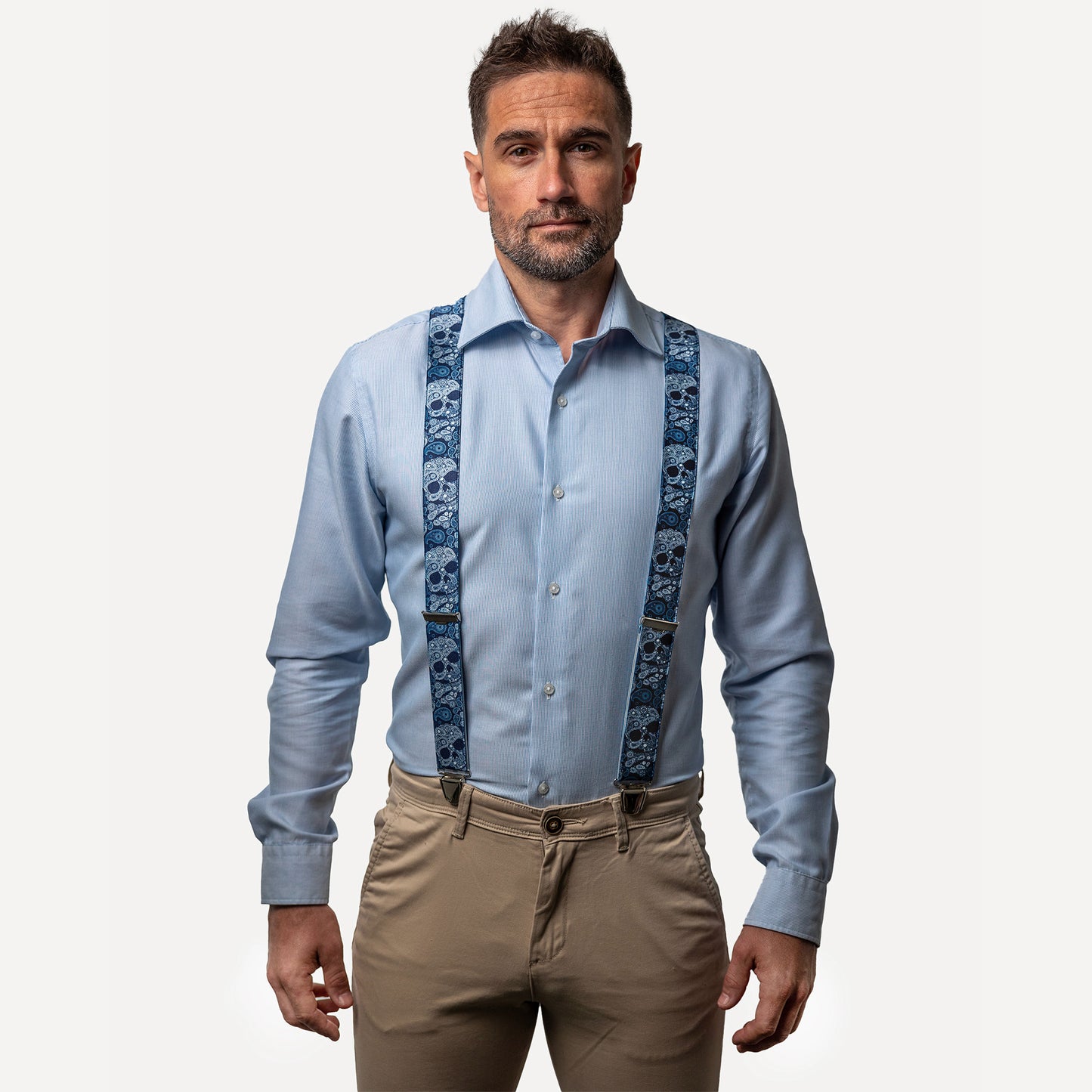 homme face chemise bleu Bretelle fantaisie bleu tête de mort Antonio