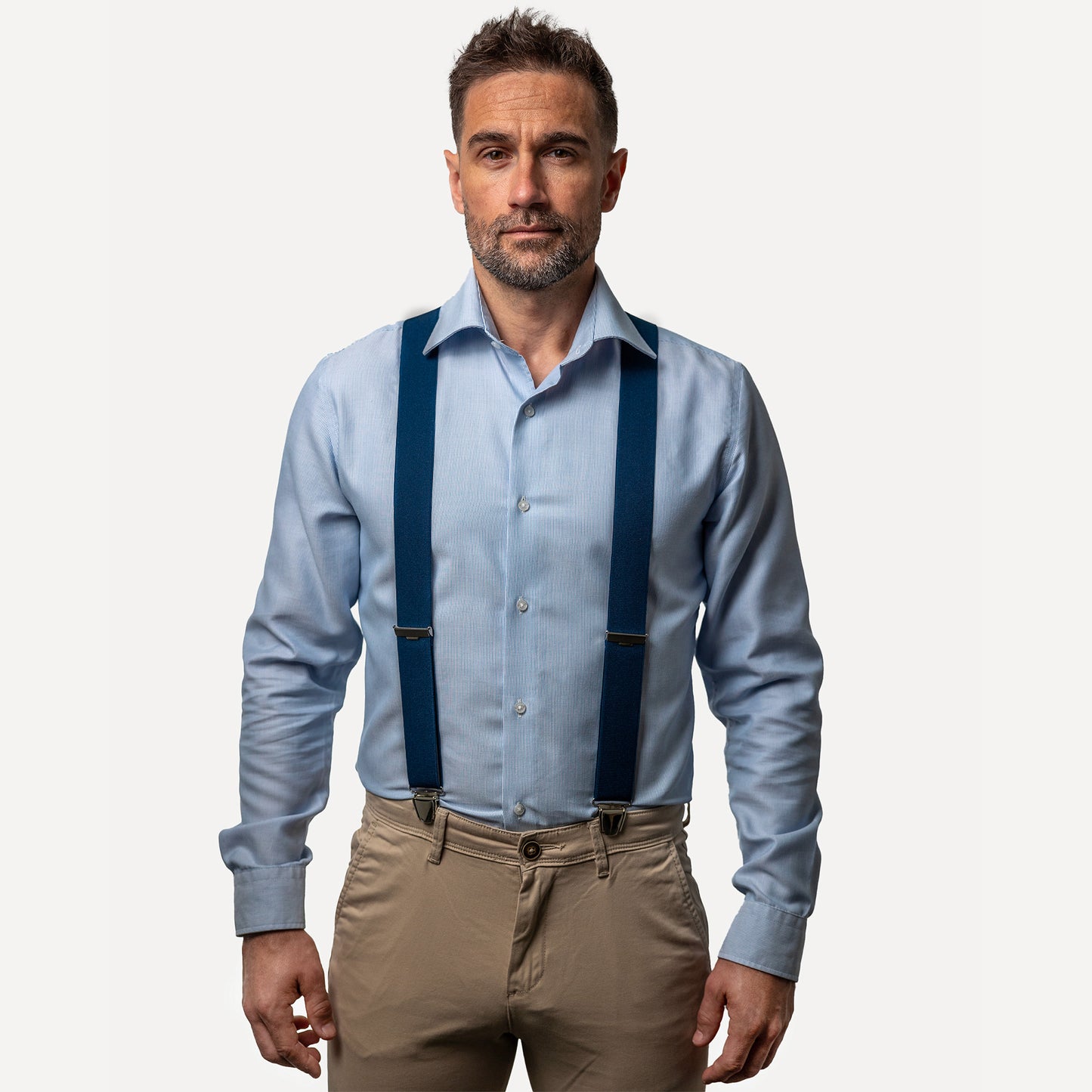 homme face chemise bleue Bretelle Unie Bleu Marine Charles